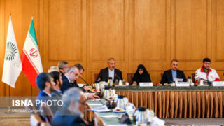 وزیر خارجه: دوتابعتی‌ها را تهدید نمی‌دانیم/ ایرانیان خارج از کشور گرفتار تبلیغات کاذب نشوند