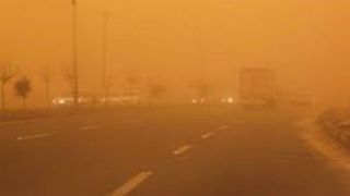 طوفان پرواز زابل- تهران و مدارس و ادارات منطقه سیستان را لغو کرد