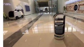 ربات‌های روزنامه فروش در چین