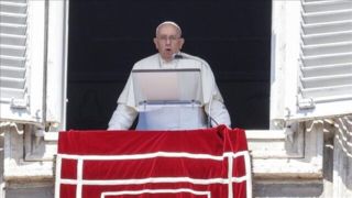 درخواست پاپ فرانسیس از آذربایجان و ارمنستان 