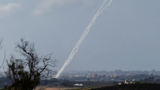 حمله راکتی حماس به پایگاه هوایی هتزریم رژیم صهیونیستی