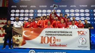 قهرمانی ترکیه در کشتی فرنگی امیدهای جهان در غیاب ایران/ کولاک روسیه با ۶ طلا و ۲ برنز