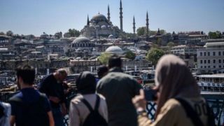 سفر ۱.۹ میلیون گردشگر ایرانی به ترکیه