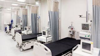 بهره‌برداری از ۱۶ هزار تخت بیمارستانی در کشور  