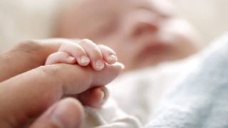 یک تولد منحصربه‌فرد و نادر در ایران/ نوزاد ۷ کیلویی در مشهد به دنیا آمد