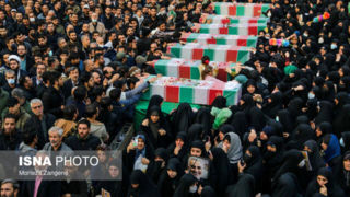 مردم تهران پیکرهای هفت شهید مدافع حرم را بدرقه کردند