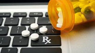 تخلف پلتفرم‌ها و فروش داروهای غیرمجاز/آیین‌نامه ارسال غیرحضوری دارو، در دست تدوین