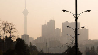 تنفس ۲۱ روز هوای نامطلوب در تهران طی آذر امسال