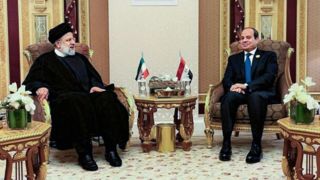 اولین تماس تلفنی روسای جمهور ایران و مصر/ تاکید «رئیسی» و «سیسی» بر حل مسائل فی‌مابین