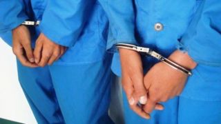 دستگیری ۱۳ کارمند دستگاه‌های قضائی در سمنان