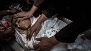 ده‌ها شهید و مجروح در بمباران مرکز و جنوب غزه/ هشدار بین‌المللی درباره نبود خدمات