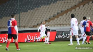 دیدار دوستانه تیم های منتخب ۹۸ و پیشکسوتان سرخابی دیدار دوستانه تیم های منتخب ۹۸ و پیشکسوتان سرخابی