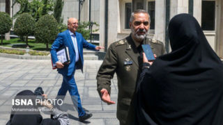 آشتیانی: دفاع از امنیت ملی محدودیت ندارد/در آینده نتایج پیشرفت‌های موشکی را اعلام می‌کنیم