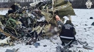 هواپیمای ایلیوشین-۷۶ روسیه با موشکهای غربی سرنگون شد