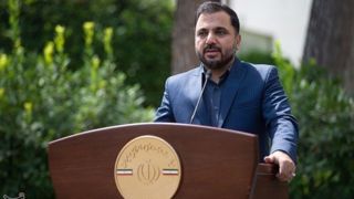 انتقاد وزیر ارتباطات از بودجه کم سازمان فضایی ایران/ برنامه سازمان فضایی برای پرتاب ماهواره کشور‌های دیگر
