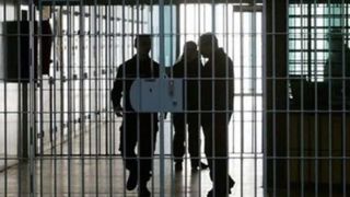 مشارکت هنرمند نام‌آشنای کشور در آزادی ۲۰ زندانی جرائم غیرعمد ایلام