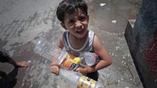 آنروا: کودکان غزه به خاطر گرسنگی و تشنگی می‌میرند