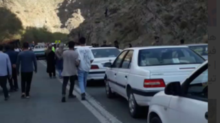 تصادف زنجیره‌ای ۱۰ خودرو در جاده کاشمر به کوهسرخ