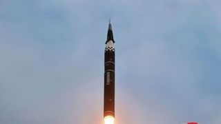 آزمایش یک «کلاهک فوق‌العاده بزرگ» موشک از سوی کره شمالی