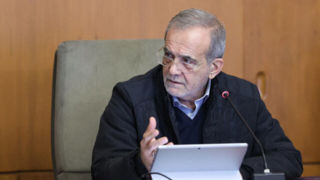 پژشکیان: این مردم سوریه هستند که باید درباره آینده این کشور تصمیم بگیرند پژشکیان: این مردم سوریه هستند که باید درباره آینده این کشور تصمیم بگیرند