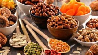 قیمتهای نامتعارف اقلام شب یلدا قیمتهای نامتعارف اقلام شب یلدا