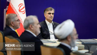 مجلس، رئیس کل بانک مرکزی را فراخواند مجلس، رئیس کل بانک مرکزی را فراخواند