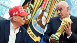 آمادگی ترامپ برای خالی کردن جیب ۱۵۰ میلیون نفر آمادگی ترامپ برای خالی کردن جیب ۱۵۰ میلیون نفر