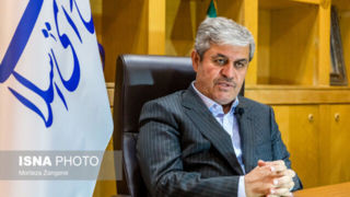 تاجگردون: منابع ارزی در لایحه بودجه شفاف نیست