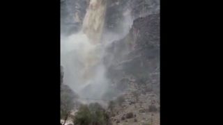 تصاویری از جاری شدن آبشار فصلی کوهبزان