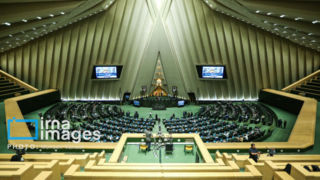 رسانه ها نباید علیه نامزدهای انتخاباتی مطالب خلاف واقع منتشر کنند رسانه ها نباید علیه نامزدهای انتخاباتی مطالب خلاف واقع منتشر کنند