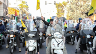 راهپیمایی موتوری مطالبه گران انقلابی راهپیمایی موتوری مطالبه گران انقلابی