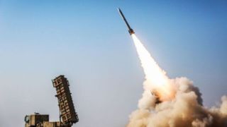 امشب؛ رزمایش پدافندهوایی اقتدار ۱۴۰۳ ارتش برگزار میشود امشب؛ رزمایش پدافندهوایی اقتدار ۱۴۰۳ ارتش برگزار میشود