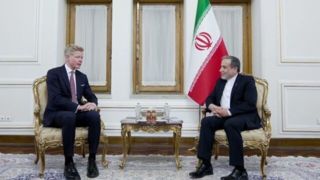 هشدار عراقچی درباره تبعات اقدامات تجاوزکارانه آمریکا و انگلیس در یمن هشدار عراقچی درباره تبعات اقدامات تجاوزکارانه آمریکا و انگلیس در یمن