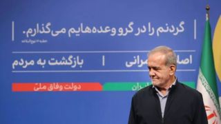 نارضایتی شدید رئیسجمهور از محدودیتهای پیشآمده برای «خاتمی و رنانی» نارضایتی شدید رئیسجمهور از محدودیتهای پیشآمده برای «خاتمی و رنانی»