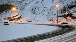 زیباترین جاده ایران سفیدپوش شد زیباترین جاده ایران سفیدپوش شد