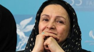 انتقاد گلاب آدینه از گرانی بلیت تئاتر به دلیل بازیگران چهره 