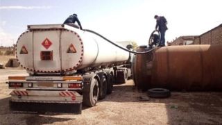 ۲ برابر واردات سوخت از مرزها قاچاق میشود ۲ برابر واردات سوخت از مرزها قاچاق میشود