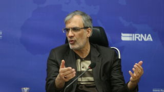 جابری انصاری: سیاستزدگی مفرط یکی از آسیبهای حکمرانی و رسانه است جابری انصاری: سیاستزدگی مفرط یکی از آسیبهای حکمرانی و رسانه است