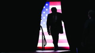 بازی تکراری ترامپ متوهم/ بازی چماق و هویج را تکرار میکنند بازی تکراری ترامپ متوهم/ بازی چماق و هویج را تکرار میکنند