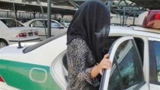 دستگیری آرایشگر معروف به اتهام دخالت در امور پزشکی/ جراحی غیر مجاز با درآمد روزی یک میلیارد تومان دستگیری آرایشگر معروف به اتهام دخالت در امور پزشکی/ جراحی غیر مجاز با درآمد روزی یک میلیارد تومان