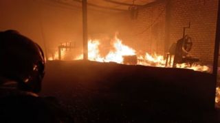 آتشسوزی مخازن گاز مایع ری به طور کامل اطفا شد آتشسوزی مخازن گاز مایع ری به طور کامل اطفا شد