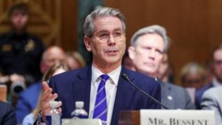 وزیر خزانه داری جدید ترامپ کیست؟ وزیر خزانه داری جدید ترامپ کیست؟