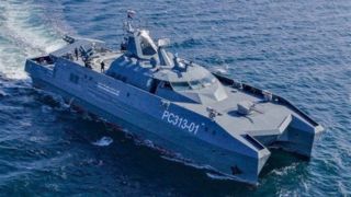 تنگسیری: شناورهای سپاه و ارتش به امارات اعزام میشوند تنگسیری: شناورهای سپاه و ارتش به امارات اعزام میشوند