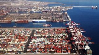 تجارت خارجی ایران ۱۰۴ میلیارد دلار شد تجارت خارجی ایران ۱۰۴ میلیارد دلار شد