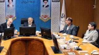 معلم با حقوق اندک نمیتواند انگیزه لازم برای آموزش داشته باشد معلم با حقوق اندک نمیتواند انگیزه لازم برای آموزش داشته باشد