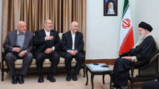 رهبر انقلاب: تهدیدهای آمریکا، هیچ تاثیری در ذهنیت ملت و مسئولین ما ندارد