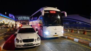 ورود کاروان النصر به تهران؛ شاگردان پیولی مستقیم راهی آزادی شدند ورود کاروان النصر به تهران؛ شاگردان پیولی مستقیم راهی آزادی شدند