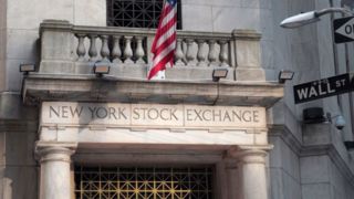 سیانان: وال استریت از هرج و مرج تجاری ترامپ، بیمار و خسته شده است سیانان: وال استریت از هرج و مرج تجاری ترامپ، بیمار و خسته شده است