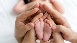 بهروزآذر: مرخصی ۲ هفته‌ای پدران پس از تولد فرزند دوباره اجرا می‌شود/ 