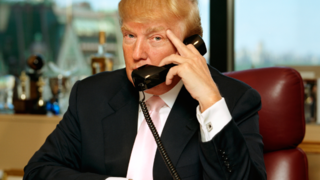 ترامپ و افتخار به کتابی که خودش ننوشته! ترامپ و افتخار به کتابی که خودش ننوشته!